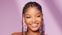 Penampilannya di sitkom Grown-ish juga mencuri perhatian dan dinominasikan ke kategori Outsranding Supporting Actress in a Comedy Series di NAACP Image Awards 2020. (Foto: Getty Images for IMDb/Corey Nickols)