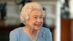 Keluarga Kerajaan Ini Mengklaim Ratu Elizabeth Menghantui Rumahnya