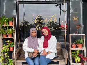 Viral Anak Bertemu Ibu Kandung yang Terpisah 20 Tahun, Dibesarkan Ayah Angkat