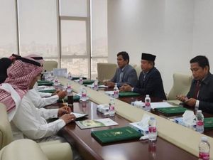 KJRI Bertemu Pihak Saudi, Ini Ketentuan Visa Umrah dan Syarat Vaksin