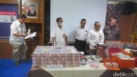 Disita dari tersangka inisial HP dan PT PJM. Kasus ini total kerugian negara sekitar Rp 97 miliar. Foto: Agus Septiawan/detikJateng