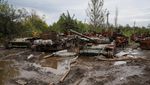 Penampakan Kuburan Kendaraan Tempur Rusia di Izium, Ukraina