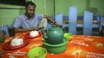 Perhatian! Jangan Diminum, Teko Ini untuk Cuci Tangan