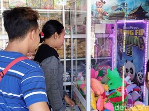 MUI Purworejo Haramkan Permainan Mesin Capit Boneka