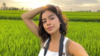 Penampilan Eva Celia beberapa tahun kemudian dengan rambut pendek. Foto: Instagram @evacelia