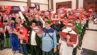 Relawan yang menamakan dirinya Pendekar Tangguh ini memiliki makna kekuatan jurus para warga Madiun. Madiun yang dikenal sebagai kota para pendekar dengan banyaknya pesilat-pesilat tangguh sehingga jargon tersebut menjadi ciri khas atau ikonik masyarakat Madiun.