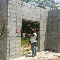 Tahu apa yang salah? Coba perhatikan lagi deh cara penyusunan batu batanya. Foto: dok. Instagram/@infotekniksipil