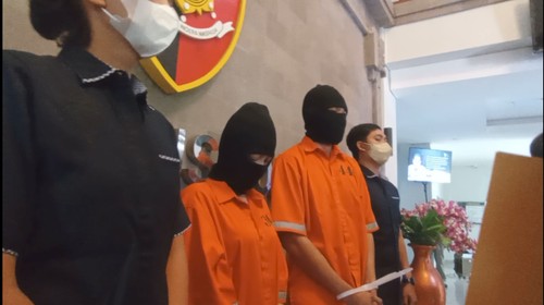 Sejoli pembuat video mesum berpakaian adat Bali ditangkap oleh Polda Bali.