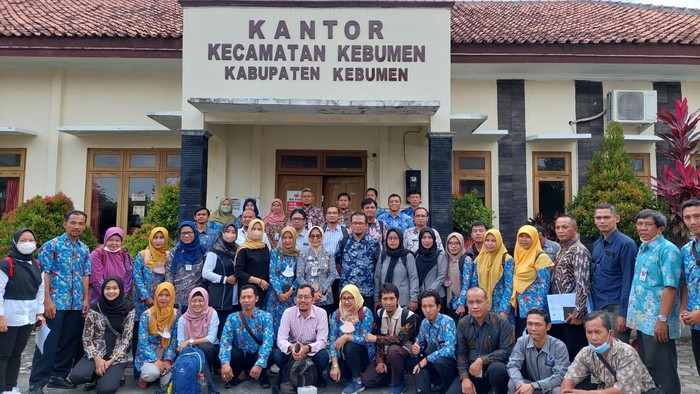 Setelah tiga hari berada di Kebumen, Jawa Tengah, Tim BLT-D Satgassus TPK Pencegahan Mabes Polri akhirnya selesai melakukan monitoring terhadap sistem penyaluran bantuan sosial (Bansos).