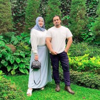 Menurut penuturan Syech, Tasya mengatakan kepada brand-brand untuk berhati-hati bekerja sama dengan Tasyi Athasyia. Bahkan brand-brand dan influncer yang mendapat rumor tersebut sampai meminta Tasyi untuk diam. Foto: Instagram/@tasyiiathasyia