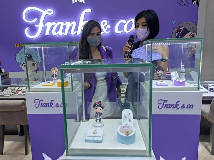 TinyTAN dari Frank & co. TinyTAN dari Frank & co.