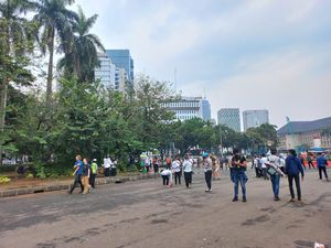 Usai Audiensi dengan KSP, Massa Nakes di Patung Kuda Jakpus Bubar