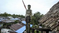 Rangkaian upacara memperlihatkan nilai-nilai penghormatan terhadap leluhur, penghargaan terhadap perbedaan, solidaritas sosial, dan ketaatan terhadap adat istiadat.