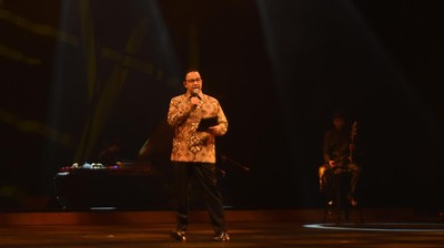 Aksi Anies Baswedan Bacakan Puisi WS Rendra
