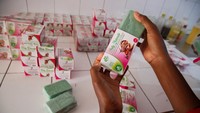 Dari lendir itu dapat digunakan untuk memproduksi produk kosmetik seperti gel mandi dan sabun.