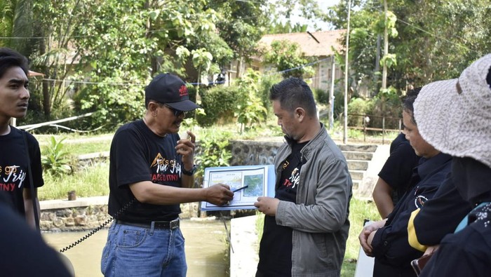 Giat Seru Fun Trip Geologi di Yogyakarta Ikatan Alumni Geologi Institut Teknologi Nasional Yogyakarta (IKAGEO ITNY) menggelar Fun Trip Geologi di Yogyakarta.