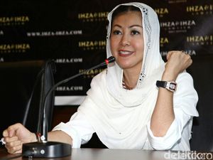 Hasnaeni Wanita Emas Menangis di Sidang, Mengeluh Tidur di Lantai Penjara