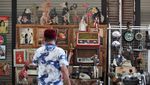 Melihat Barang-barang Antik di Indonesia Vintage Festival