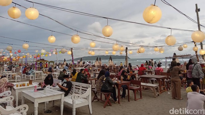 Kampung Turis Pangandaran