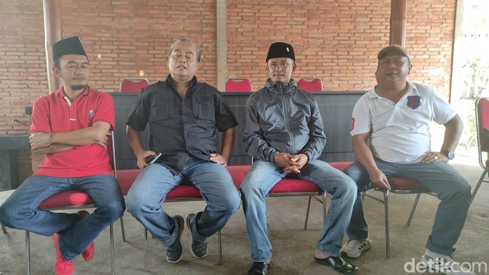 Mediasi berkaitan kasus Kades yang diduga pegang payudara hingga menampar dan menjambak warganya.