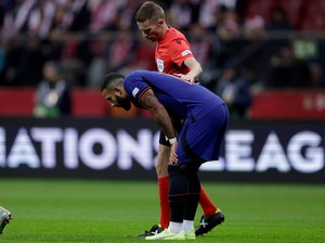 Van Gaal Ungkap Kondisi Cedera Depay dan De Jong