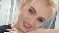 Natasya Shine merupakan bule dari Rusia yang menikah dengan Robby. Foto: dok instagram nastasyashine