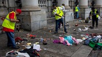Wali Kota New York Eric Adams mengungkapkan inisiatif itu dilakukan untuk menanggapi maraknya serangan yang terjadi kepada para tuna wisma.  