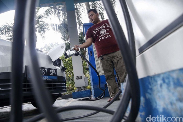 Pemerintah tengah mendorong penggunaan kendaraan listrik. Pemerintah pun menggodok skema subsidi untuk kendaraan listrik.