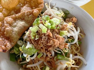 Resep Mie Yamin Jamur dan Pangsit yang Manis Gurihnya Mantap