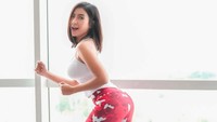 Reva Anwar usaha makanan karena menilai semua orang mencari makanan. (Foto: dok Instagram)