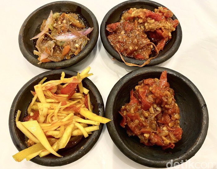 Tepian Rasa Live Seafood baru buka di Alam Sutera.