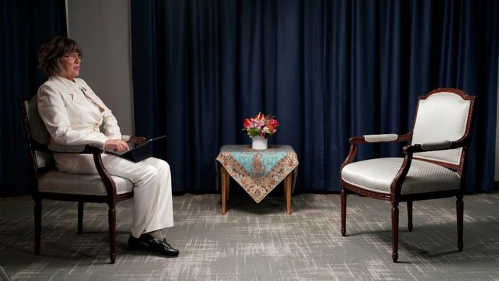Wartawan CNN, Christiane Amanpour, batal wawancara dengan Presiden Iran Raisi karena diminta berkerudung (Sumber foto: Twitter @amanpour)