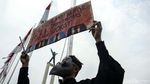Wow! Ada Dinosaurus Demo Krisis Iklim di Jakarta