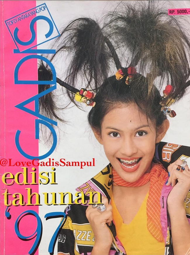 Dian Sastrowardoyo di sampul majalah remaja Gadis tahun 1997. Foto: Instagram/@love_gadissampul