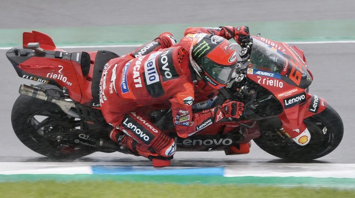 Ducati Lenovo team rider Francesco Bagnaia of Italy rides his motorcycle during a MotoGP practice session at the Japanese Grand Prix at the Twin Ring Motegi circuit in Motegi, Tochigi prefecture on September 24, 2022. (Photo by Toshifumi KITAMURA / AFP) (Photo by TOSHIFUMI KITAMURA/AFP via Getty Images)