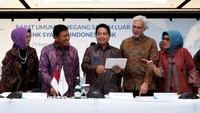 Selain itu Rapat Umum Pemegang Saham Luar Biasa (RUPSLB) juga menyetujui susunan kepengurusan baru di bank syariah terbesar di Indonesia tersebut. 