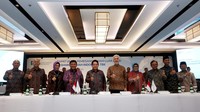 RUPSLB BSI tersebut membahas Persetujuan Rencana Penambahan Modal dengan Memberikan Hak Memesan Efek Terlebih Dahulu I (PMHMETD I) Perseroan, Perubahan Anggaran Dasar Perseroan dan Perubahan serta Susunan Pengurus Perseroan.  