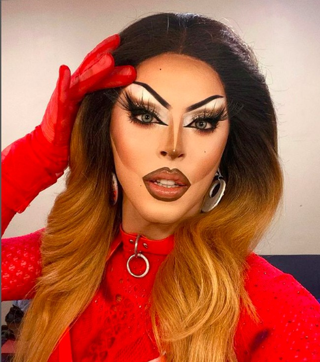 Cherry Valentine meninggal dunia pada Kamis (22/9/2022) malam. Cherry dikenal setelah mengikuti acara reality show RuPaul’s Drag Race UK. Foto: dok. Instagram