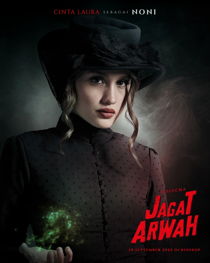 Cinta Laura dalam film Jagat Arwah