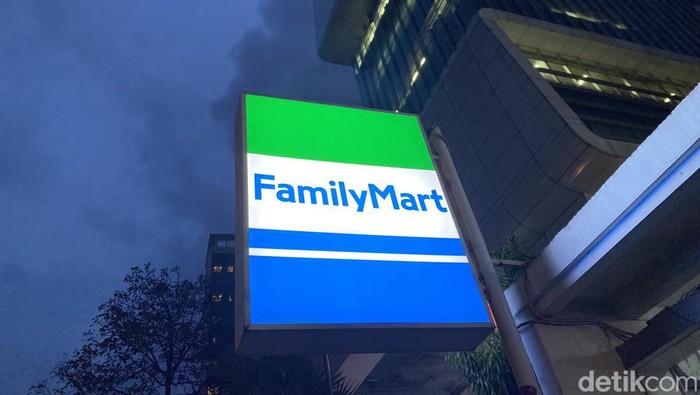 Es krim Family Mart