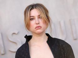 Putri Steve Jobs Makin Cantik dan Glamor, Ini Gaya Terbarunya