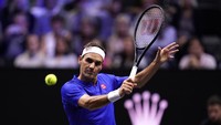 Ayunan Raket Terakhir Roger Federer