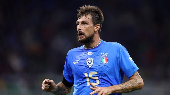 MILAN, ITALY - SEPTEMBER 23: Francesco Acerbi of Italy looks on during the UEFA Nations League League A Group 3 match between Italy and England at San Siro on September 23, 2022 in Milan, Italy. (Photo by Sportinfoto/DeFodi Images via Getty Images)