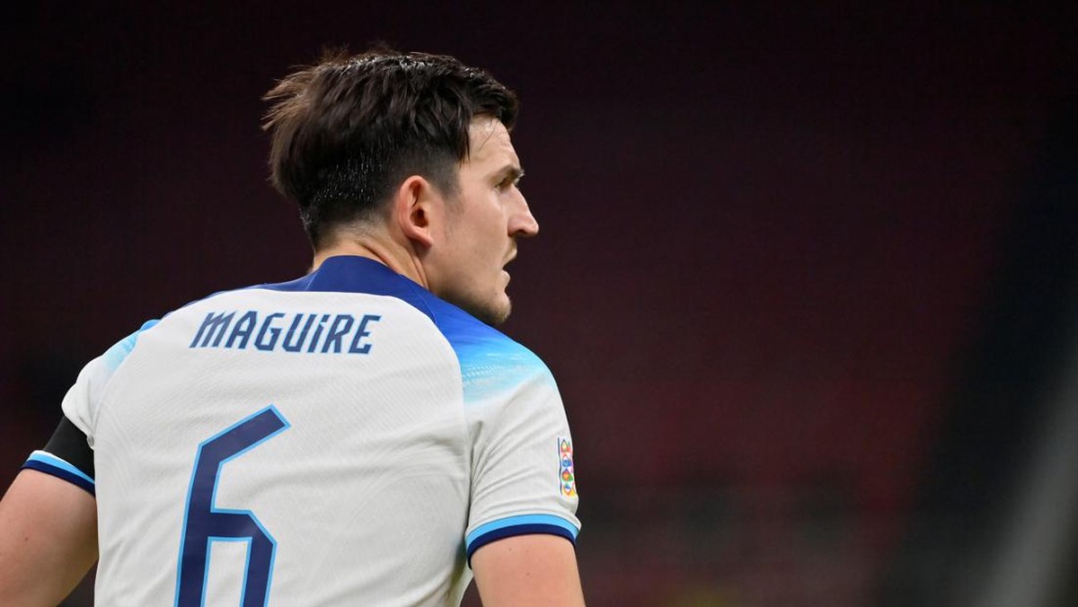 Harry Maguire mengabaikan kritik usai diprotes karena masih dipercaya membela timnas Inggris. (Foto: Getty Images/Stefano Guidi)