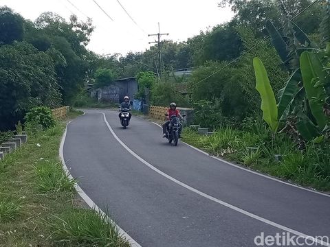 Jembatan Bantengan di jalan Klaten - Karanganom, Klaten, September 2022.