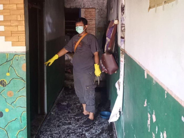 Kamar kontrakan terbakar tewaskan 2 balita di Sidokerto Pati, Sabtu (24/9/2022).
