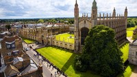 Pangeran Edward terdaftar sebagai mahasiswa jurusan Sejarah di Jesus College, University of Cambridge. Hingga saat ini sudah ada lebih dari 9.000 alumni yang lulus dari kampus ini.  Foto: Getty Images/iStockphoto