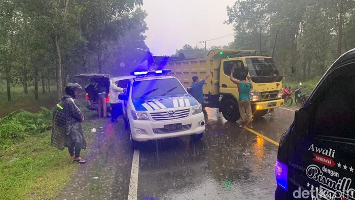Kecelakaan maut di Jalinsum Labura.