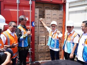 36 Kontainer Minyakita Dikirim ke Maluku dari Surabaya