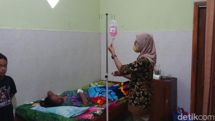 keracunan massal tulungagung